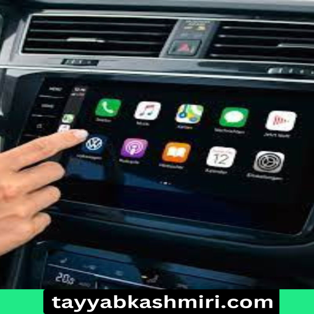 apple's-carplay-seamless-smartphone-integration